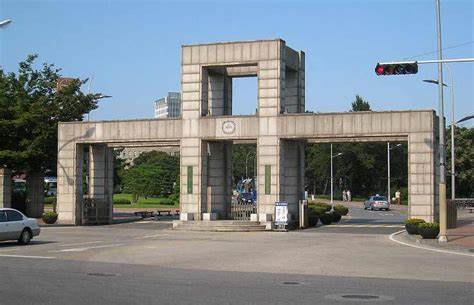 首尔科学综合大学硕士学位