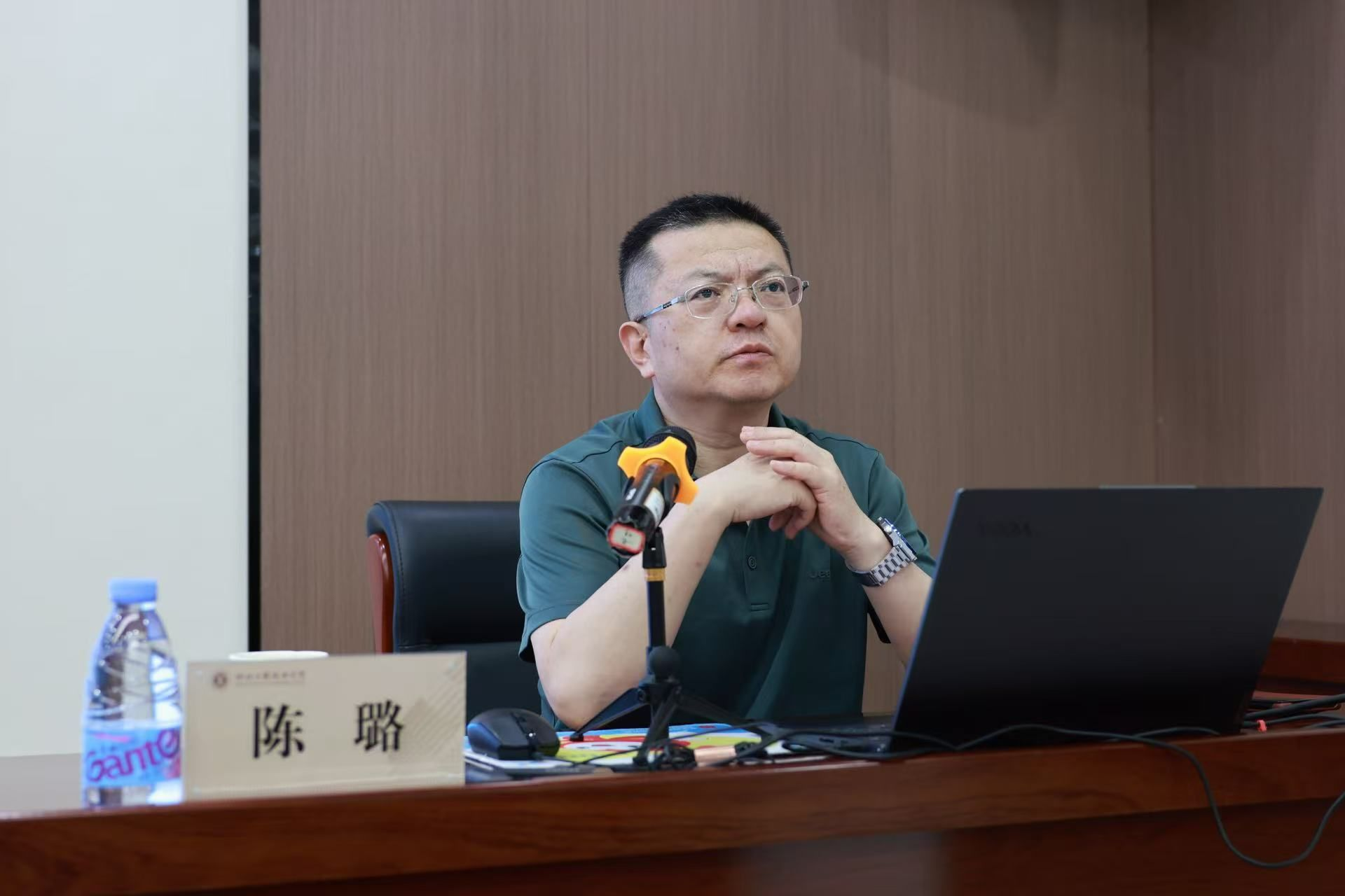 省社科院经济研究所所长陈璐到beat365官网作专题报告